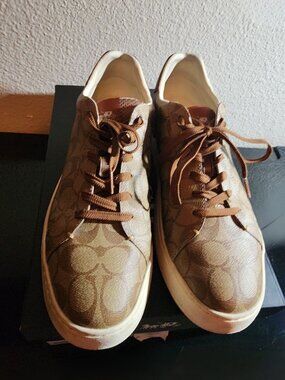 Coach Men's Size 12D Khaki Tan Signature Canvas Low-Top Lace-Up Sneakers